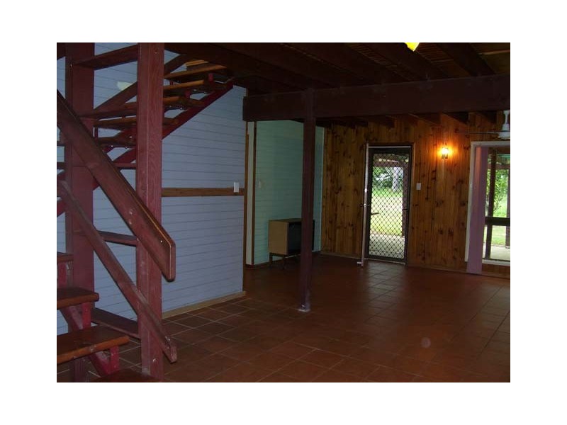 15 Pecan Street, Macleay Island QLD 4184