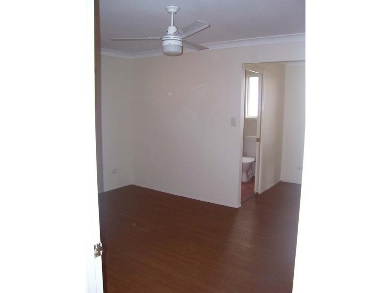 130 Western Road, Macleay Island QLD 4184