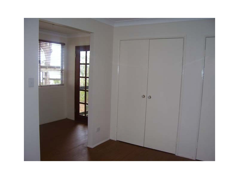 130 Western Road, Macleay Island QLD 4184