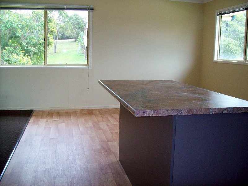 8 Camena Street, Macleay Island QLD 4184