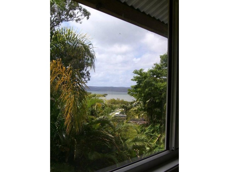 63 Beelong Street, Macleay Island QLD 4184