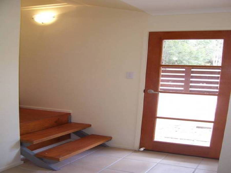 13 Arthur Street, Macleay Island QLD 4184