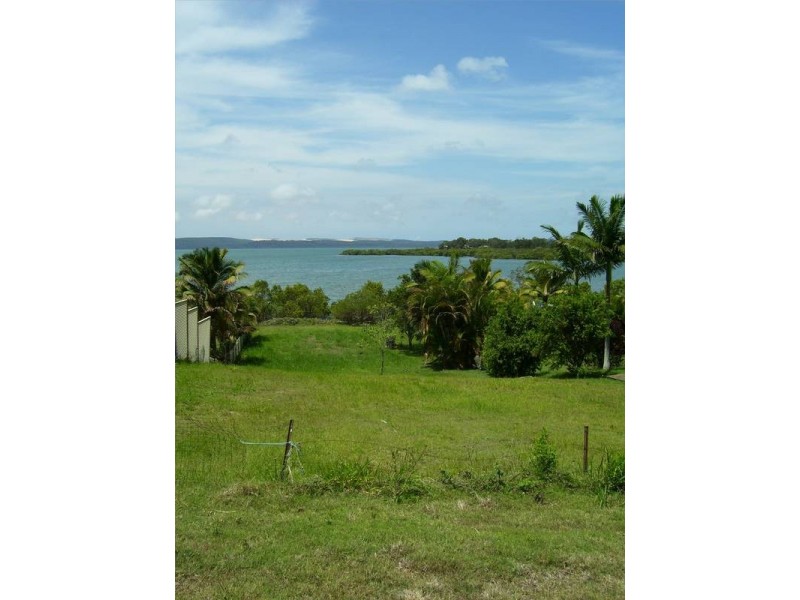 71 Beelong Street, Macleay Island QLD 4184