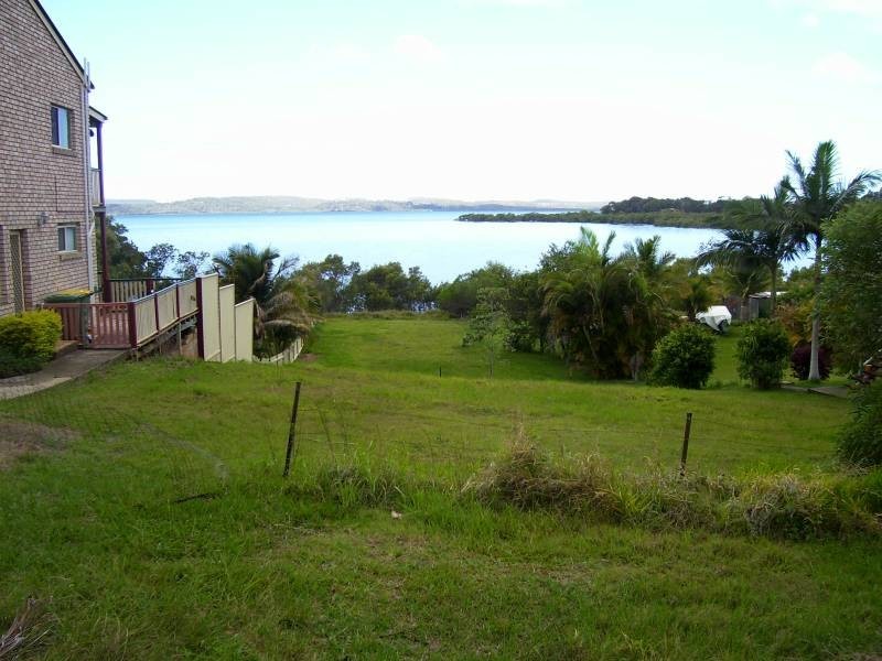 71 Beelong Street, Macleay Island QLD 4184
