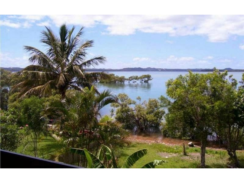 32 Coorong Street, Macleay Island QLD 4184