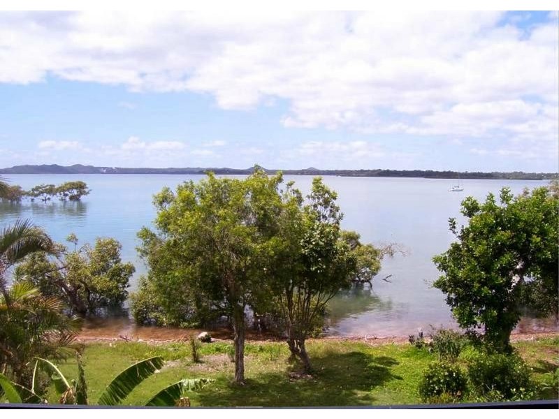 32 Coorong Street, Macleay Island QLD 4184