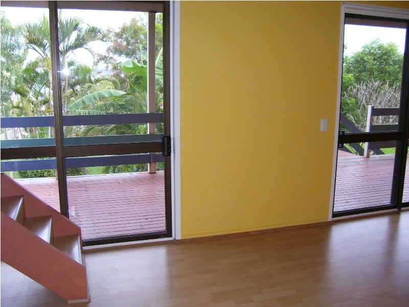 32 Coorong Street, Macleay Island QLD 4184