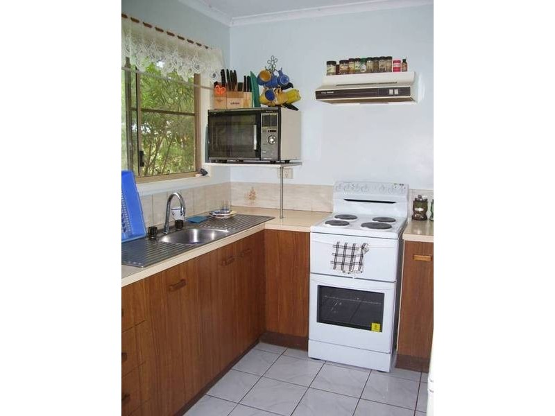 4 Orion Street, Macleay Island QLD 4184