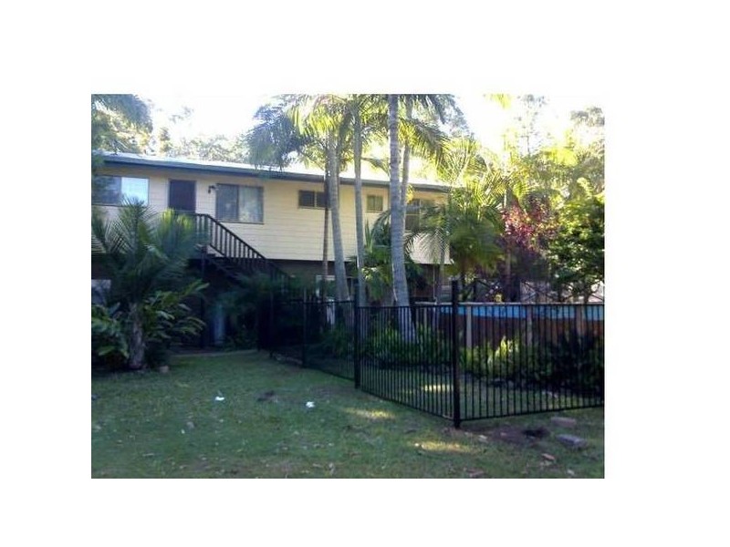 4 Orion Street, Macleay Island QLD 4184