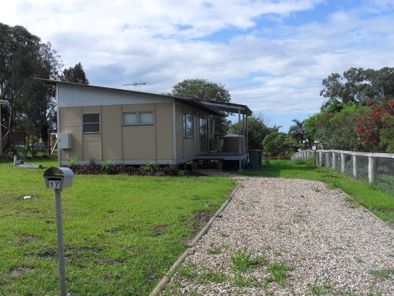 17 Cressy Street, Macleay Island QLD 4184