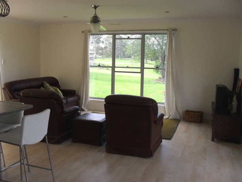 17 Cressy Street, Macleay Island QLD 4184