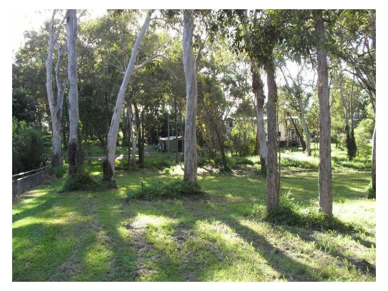 195 Kate Street, Macleay Island QLD 4184
