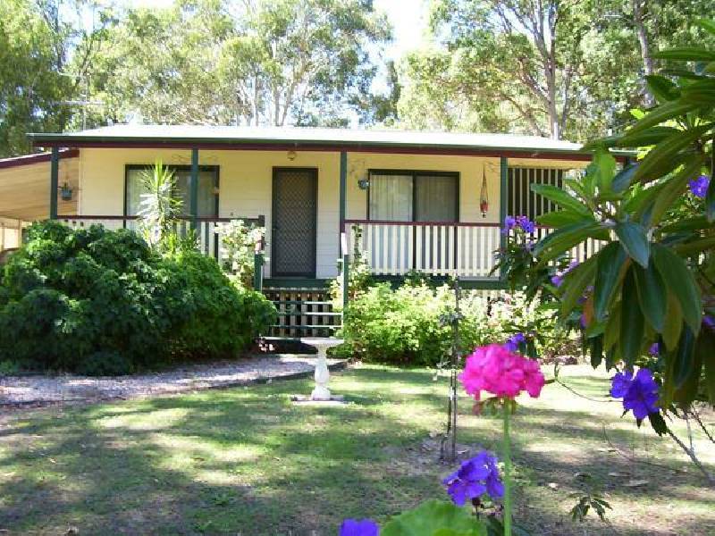 34 Nugent Street, Macleay Island QLD 4184