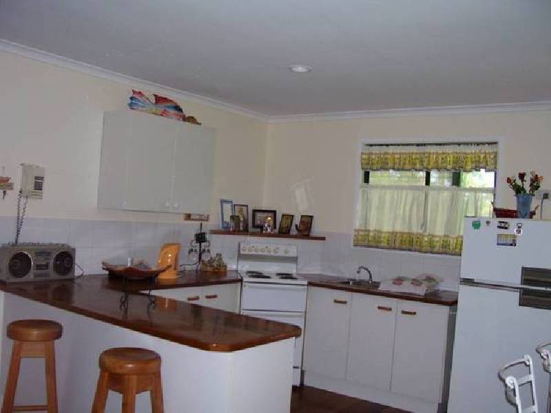 34 Nugent Street, Macleay Island QLD 4184