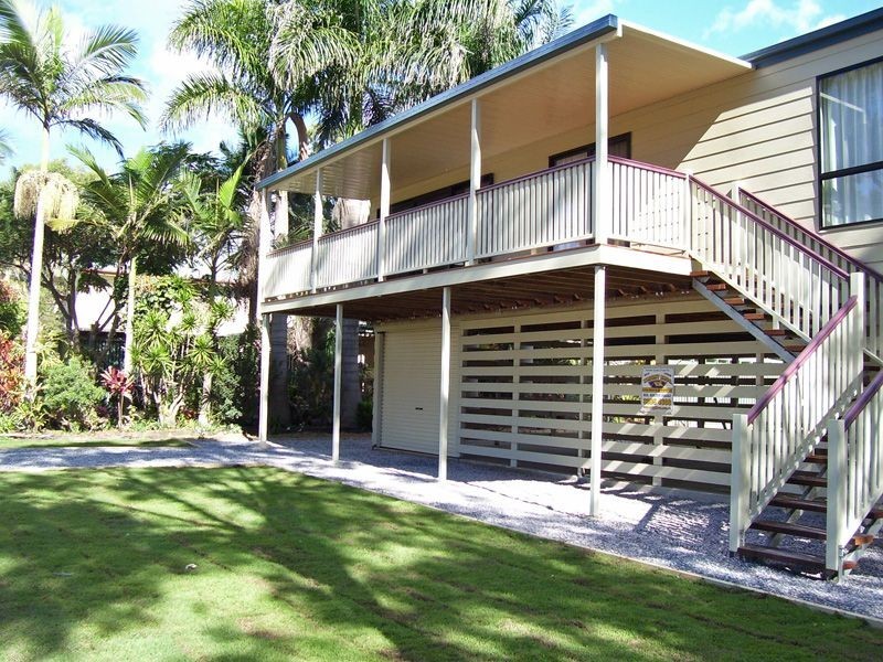 13 Alkira Street, Macleay Island QLD 4184