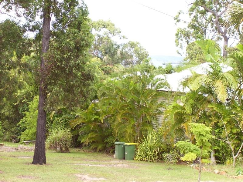 13 Alkira Street, Macleay Island QLD 4184