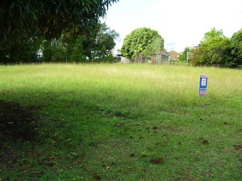 28 Curlew Street, Macleay Island QLD 4184