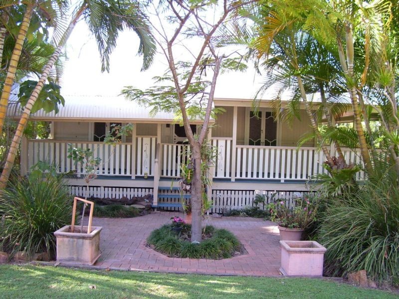 10 Alkira Street, Macleay Island QLD 4184