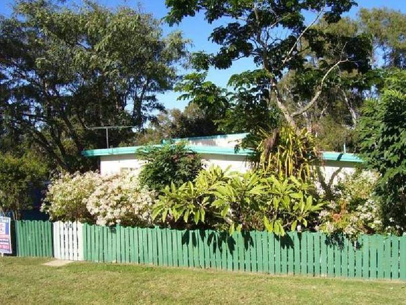 Hastings Terrace, Macleay Island QLD 4184