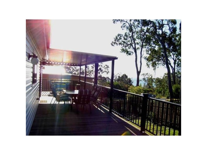 11 Cross, Macleay Island QLD 4184