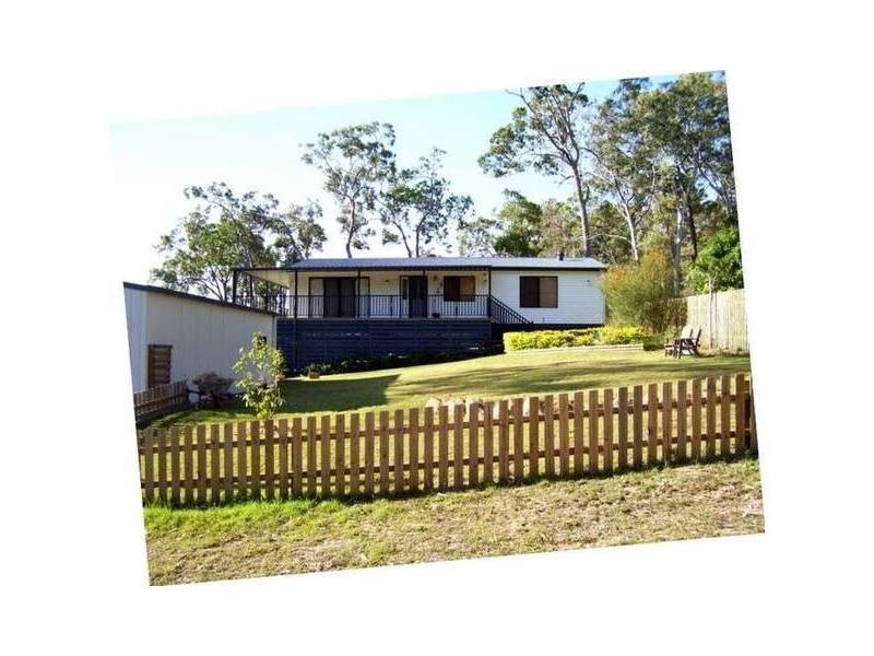 11 Cross, Macleay Island QLD 4184