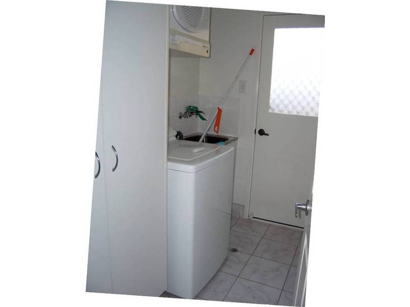 11 Cross, Macleay Island QLD 4184