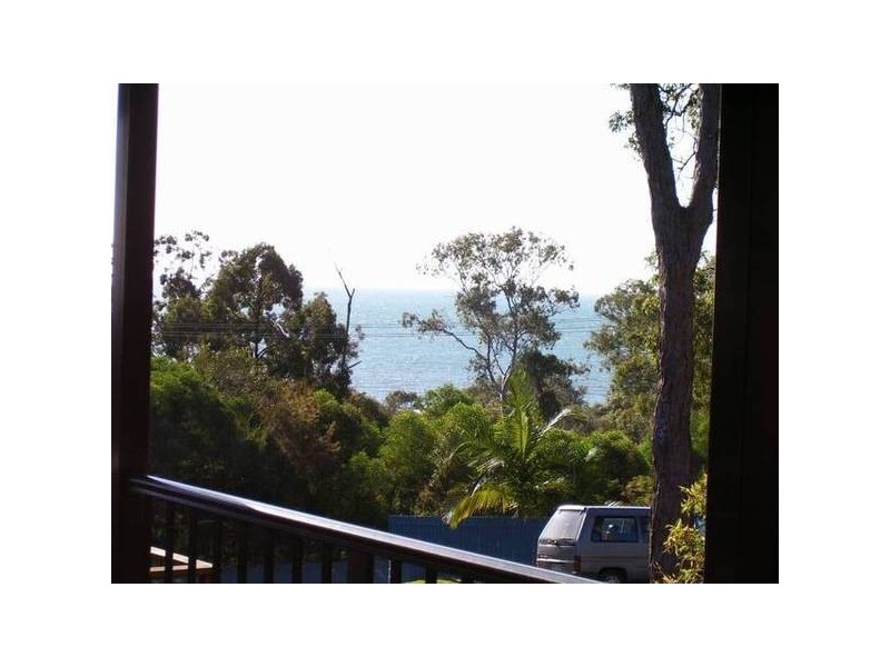 11 Cross, Macleay Island QLD 4184