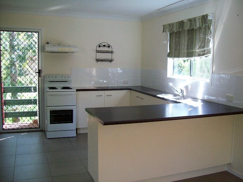 15 Kooberry, Macleay Island QLD 4184