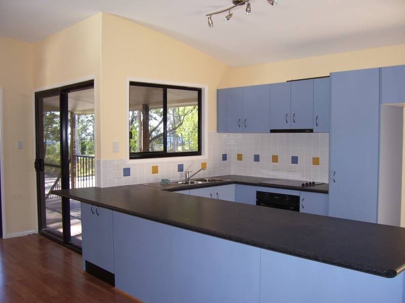 14 Brolga Street, Macleay Island QLD 4184