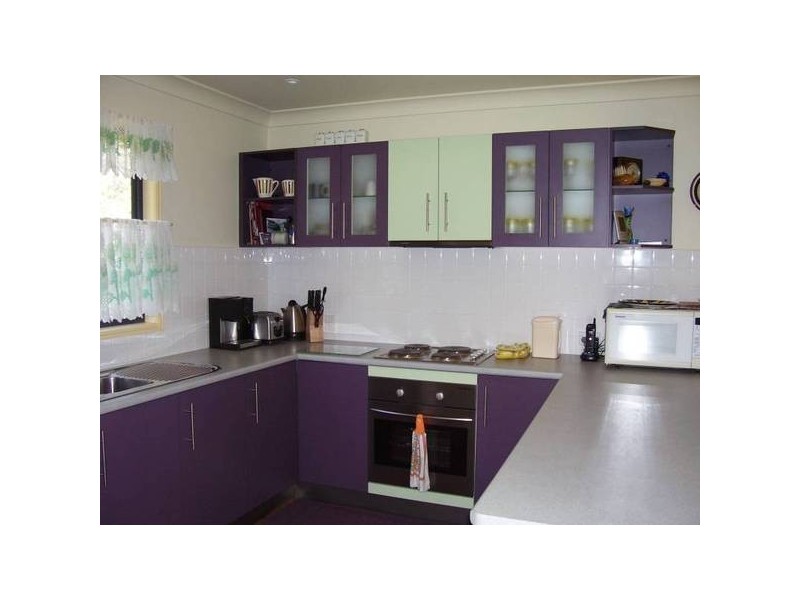 13 Noogie Street, Macleay Island QLD 4184