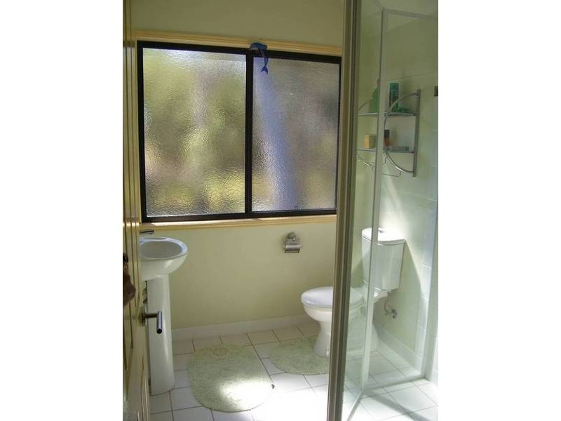 13 Noogie Street, Macleay Island QLD 4184