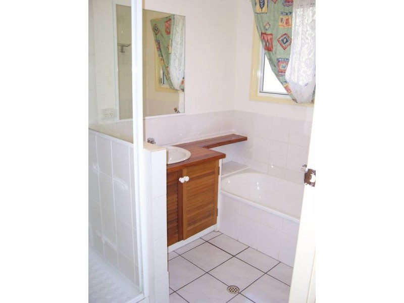 13 Ibis Street, Macleay Island QLD 4184