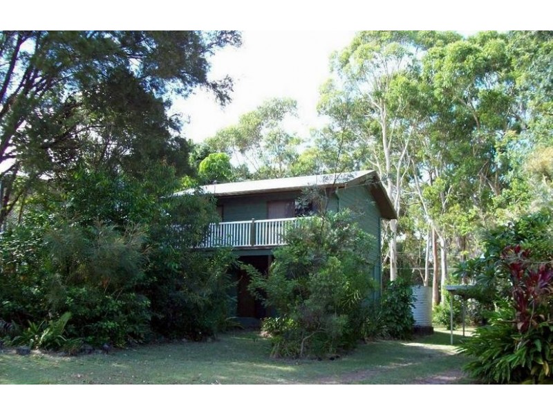 14 Kooberry Street, Macleay Island QLD 4184