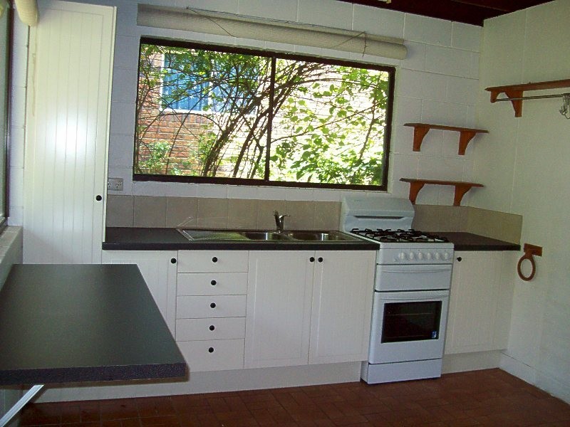 14 Kooberry Street, Macleay Island QLD 4184