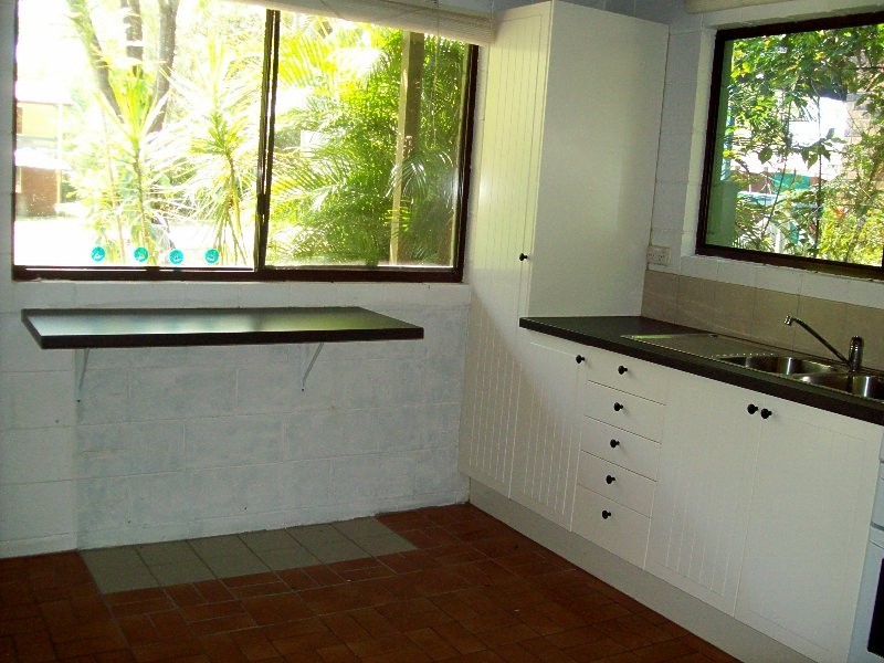 14 Kooberry Street, Macleay Island QLD 4184