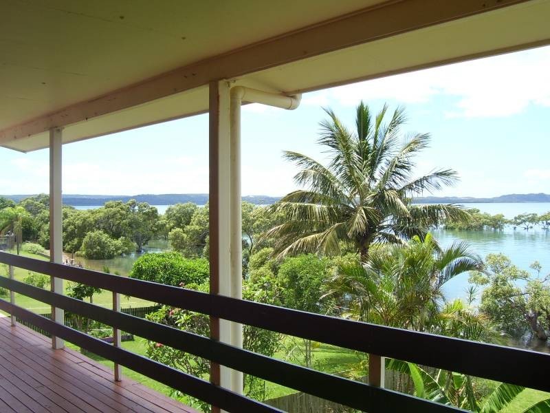 32 Coorong Street, Macleay Island QLD 4184