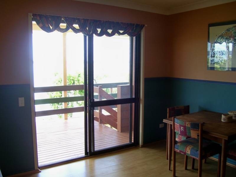 32 Coorong Street, Macleay Island QLD 4184