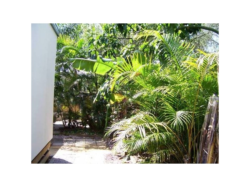 55 Francis Road, Macleay Island QLD 4184