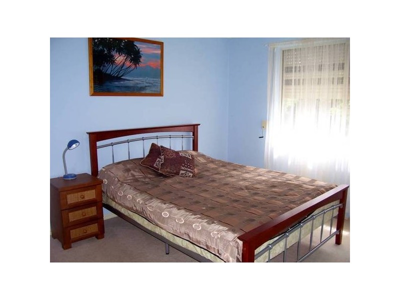 25 Wharf Street, Macleay Island QLD 4184