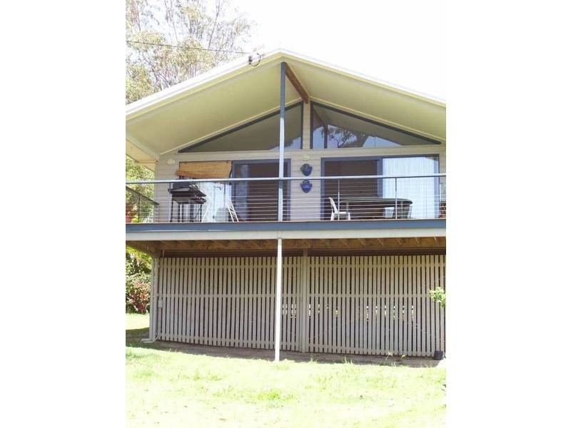 48 Beelong Street, Macleay Island QLD 4184