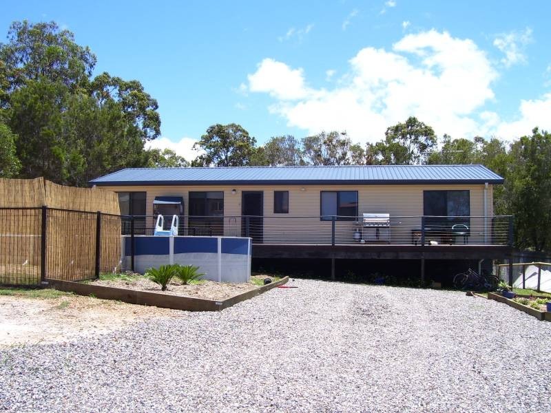 67 Eastbourne Terrace, Macleay Island QLD 4184