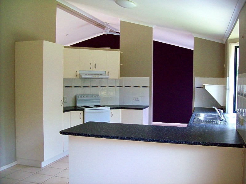 67 Eastbourne Terrace, Macleay Island QLD 4184