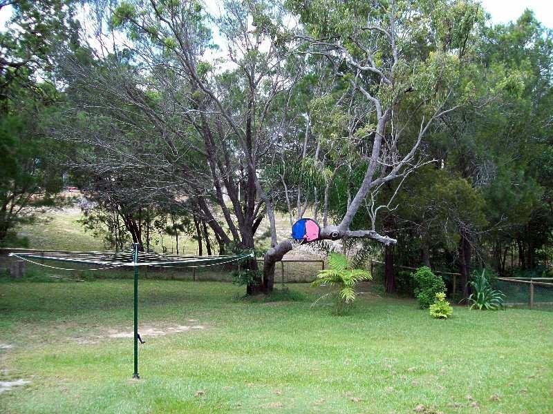 67 Eastbourne Terrace, Macleay Island QLD 4184