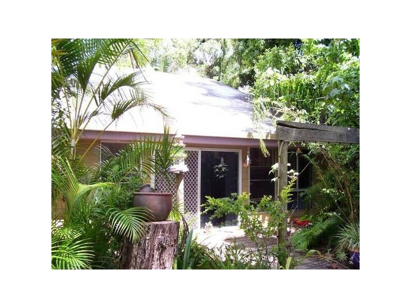 182 Kate Street, Macleay Island QLD 4184