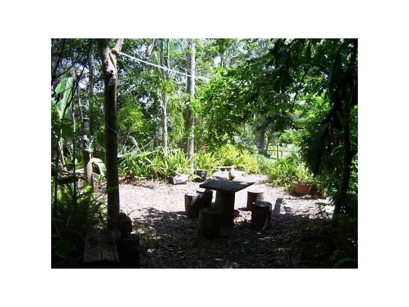 182 Kate Street, Macleay Island QLD 4184