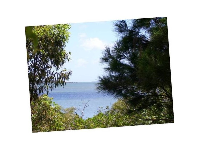 56 Timothy Street, Macleay Island QLD 4184
