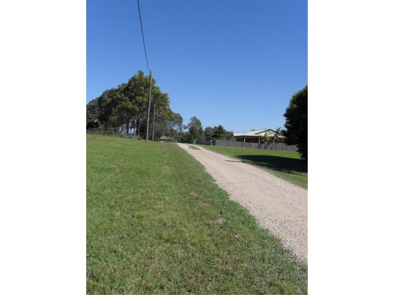 10 Coffea Street, Macleay Island QLD 4184