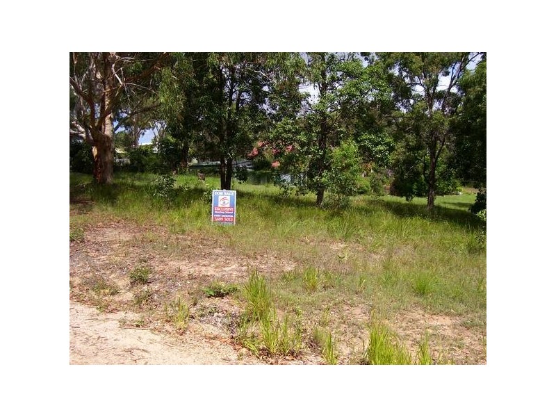 2 Morwong Street, Macleay Island QLD 4184