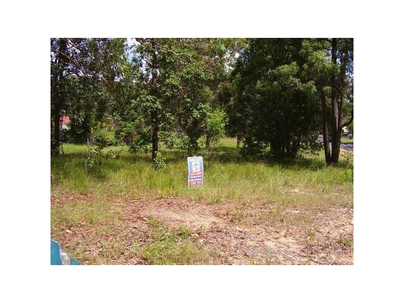 2 Morwong Street, Macleay Island QLD 4184