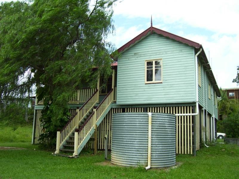 48 Charles Terrace, Macleay Island QLD 4184